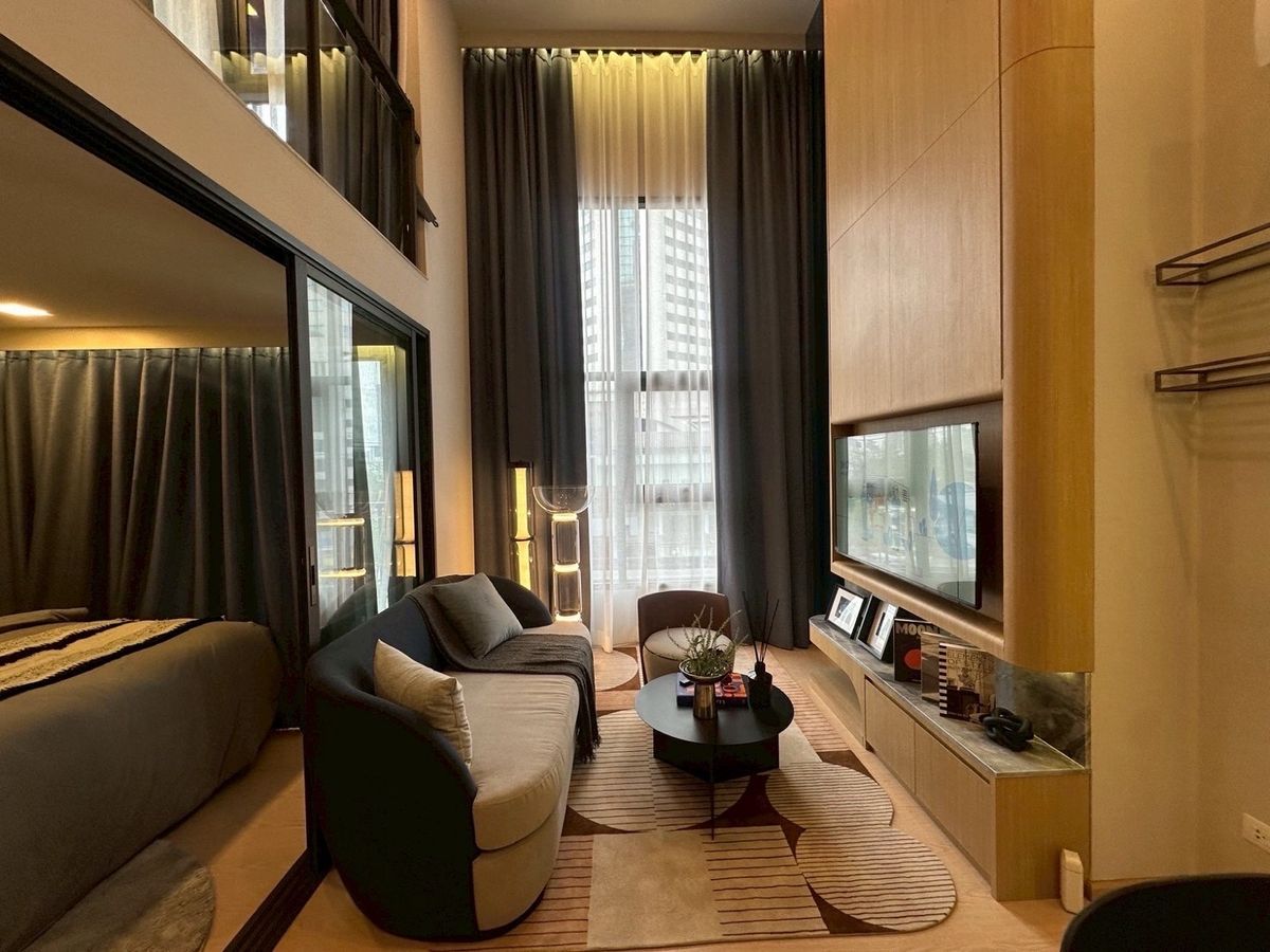 ขายคอนโดพระราม 9 เพชรบุรีตัดใหม่ RCA : 𝐋𝐨𝐟𝐭 ราคารอบ 𝐕𝐈𝐏 การันตีราคาดีที่สุด พร้อมของแถมจัดเต็ม 𝟐ห้องนอน 𝟏ห้องน้ำ 📱โทร 𝟬𝟵𝟮-𝟴𝟬𝟴-𝟴𝟴𝟵𝟵