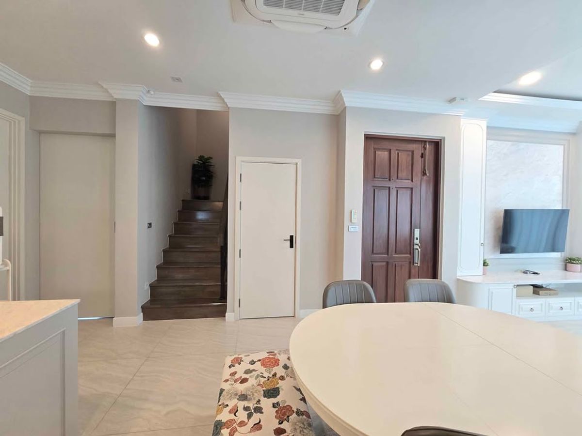 For RentPattanakan, Srinakarin : The Sunne, Srinakarin, Bangna / 4 bedrooms (knee), The Sonne Srinakarin-Banna / 4 Bedrooms (For Sale) FON235