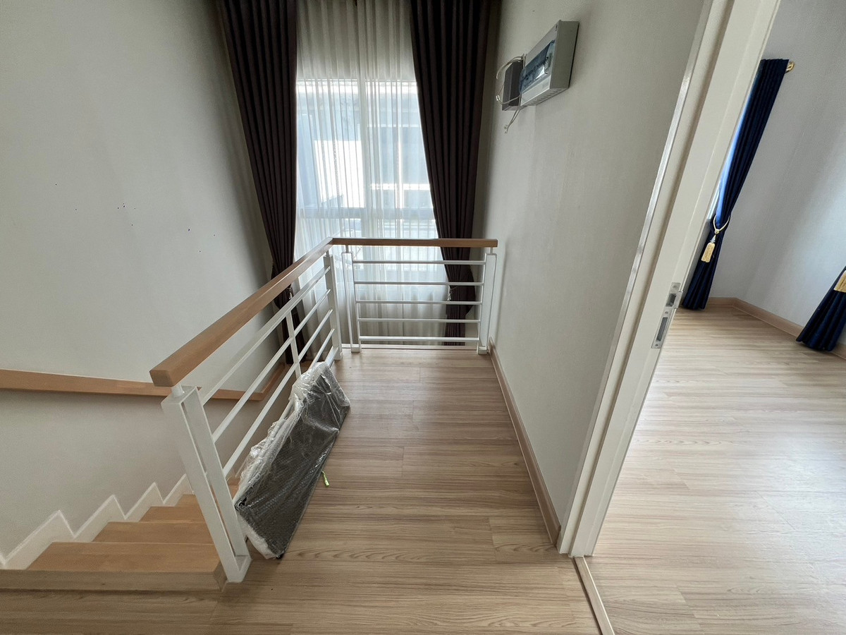 ให้เช่าบ้านปทุมธานี รังสิต ธรรมศาสตร์ : บ้านเดี่ยว ราคาพิเศษ เฟอร์นิเจอร์ครบ ใกล้อ.เมืองปทุม 3ห้องนอน 3ห้องน้ำ