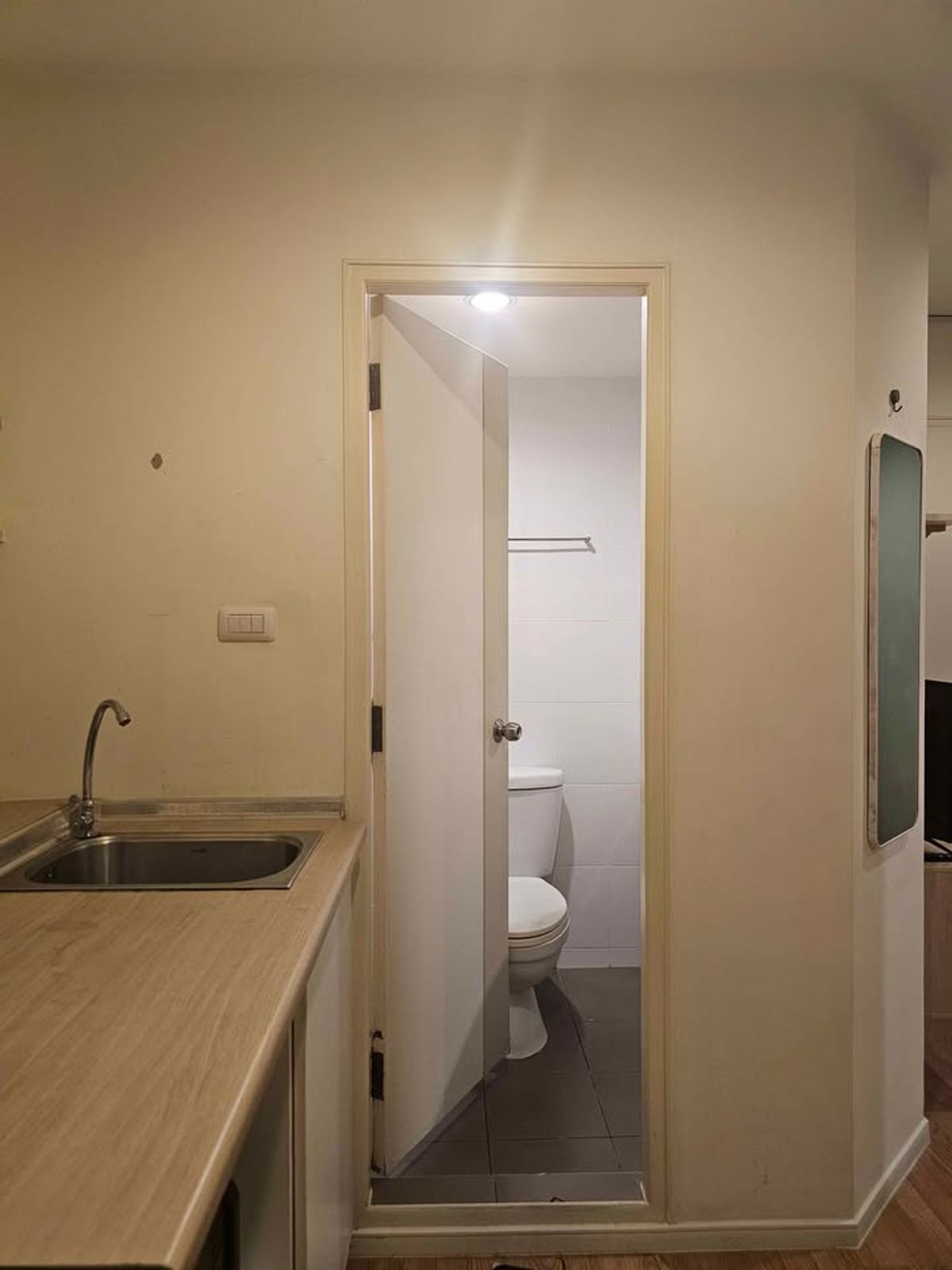 ขายคอนโดอ่อนนุช อุดมสุข : ขายด่วน 📍 Lumpini Ville On Nut 46 📍 เฟอร์นิเจอร์ และ เครื่องใช้ไฟฟ้าครบ ใกล้ MRT ศรีนุช 