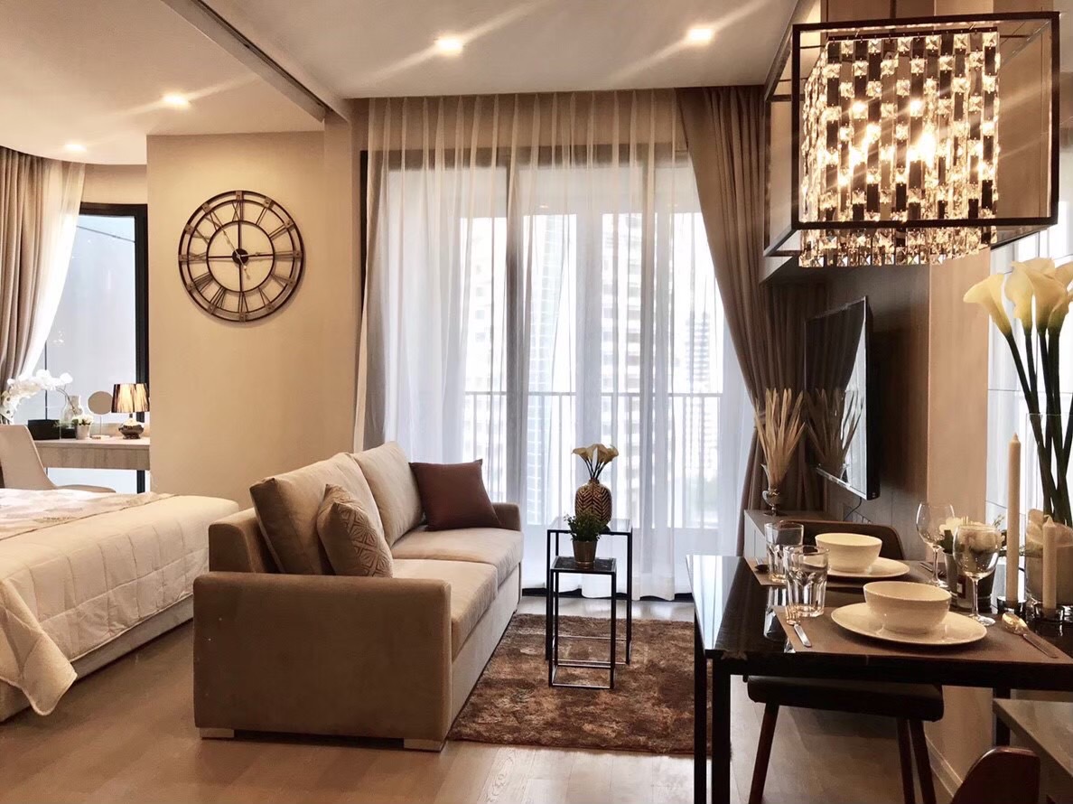 ให้เช่าคอนโดสุขุมวิท อโศก ทองหล่อ : 🔥ให้เช่าด่วน🔥แอชตัน อโศก 1 ห้องนอน 1 ห้องน้ำ  ใกล้ Mrt สุขุมวิท / Bts อโศก และใกล้ห้าง  Termianl 21   (ห้องสวย พร้อมเข้าอยู่ ห้องหัวมุม มีความเป็นส่วนตัว)