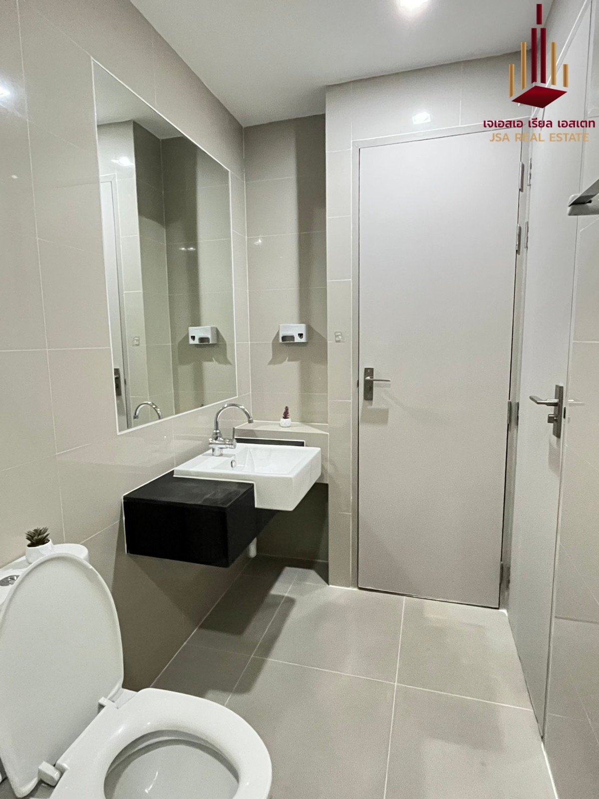 For RentCondoOnnut, Udomsuk : ✨ For Rent: IDEO BLOOD SUKHUMVIT CONDO ✨ 💰 ONLY 15,000 THB/Month