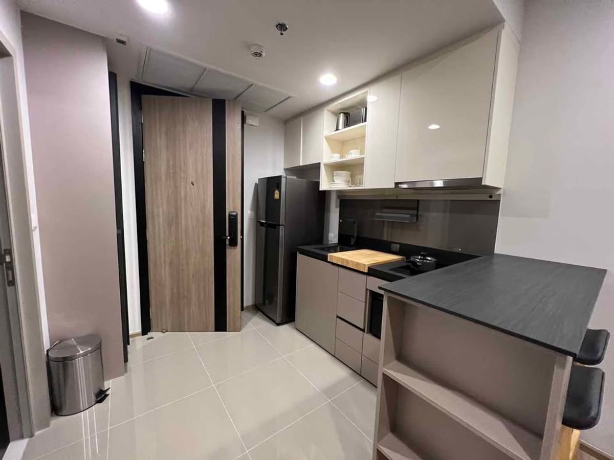 ให้เช่าคอนโดสุขุมวิท อโศก ทองหล่อ : ให้เช่า ✨ OKA HAUS Sukhumvit 36 ✨ เฟอร์นิเจอร์ และ เครื่องใช้ไฟฟ้าครบ ใกล้ BTS ทองหล่อ 