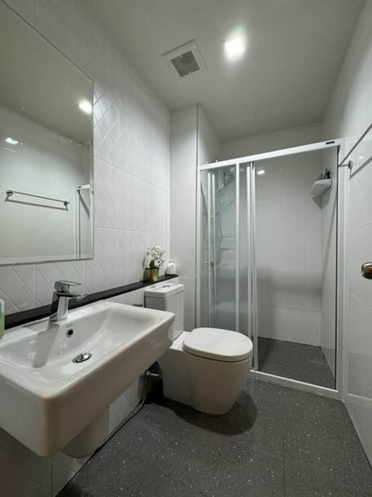 ขายคอนโดสมุทรปราการ สำโรง : ขายด่วน ✨ KnightsBridge Sky River Ocean ✨ เฟอร์นิเจอร์ และ เครื่องใช้ไฟฟ้าครบ ใกล้ BTS 