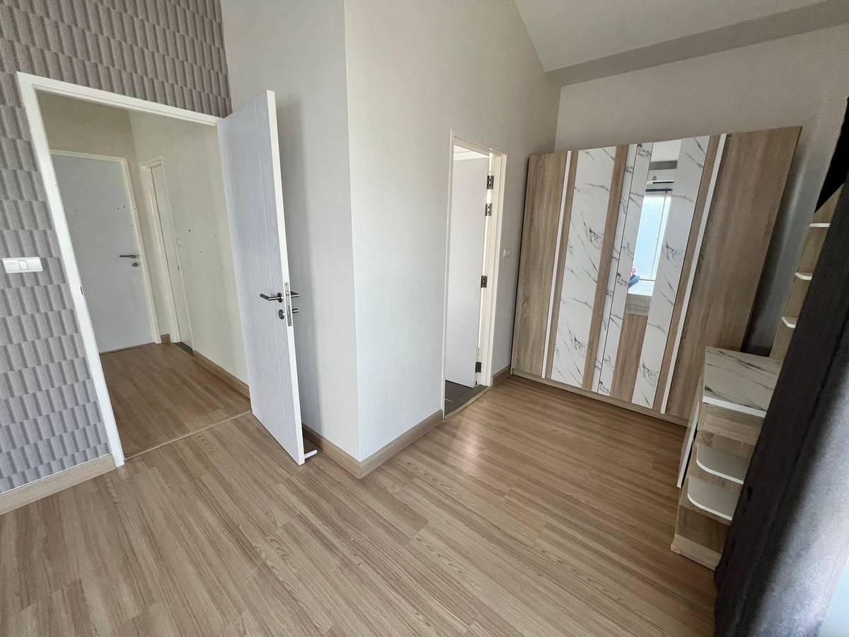 ให้เช่าบ้านปทุมธานี รังสิต ธรรมศาสตร์ : บ้านเดี่ยว ราคาพิเศษ เฟอร์นิเจอร์ครบ ใกล้อ.เมืองปทุม 3ห้องนอน 3ห้องน้ำ