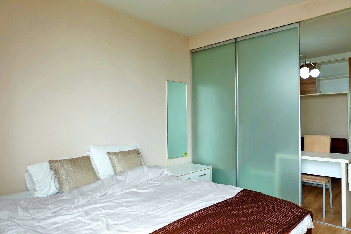 For RentCondoPattanakan, Srinakarin : Rent a new renovated room, beautiful decoration, The Iris Rama 9-Srinakarin, near Airport Link Hua Mak.