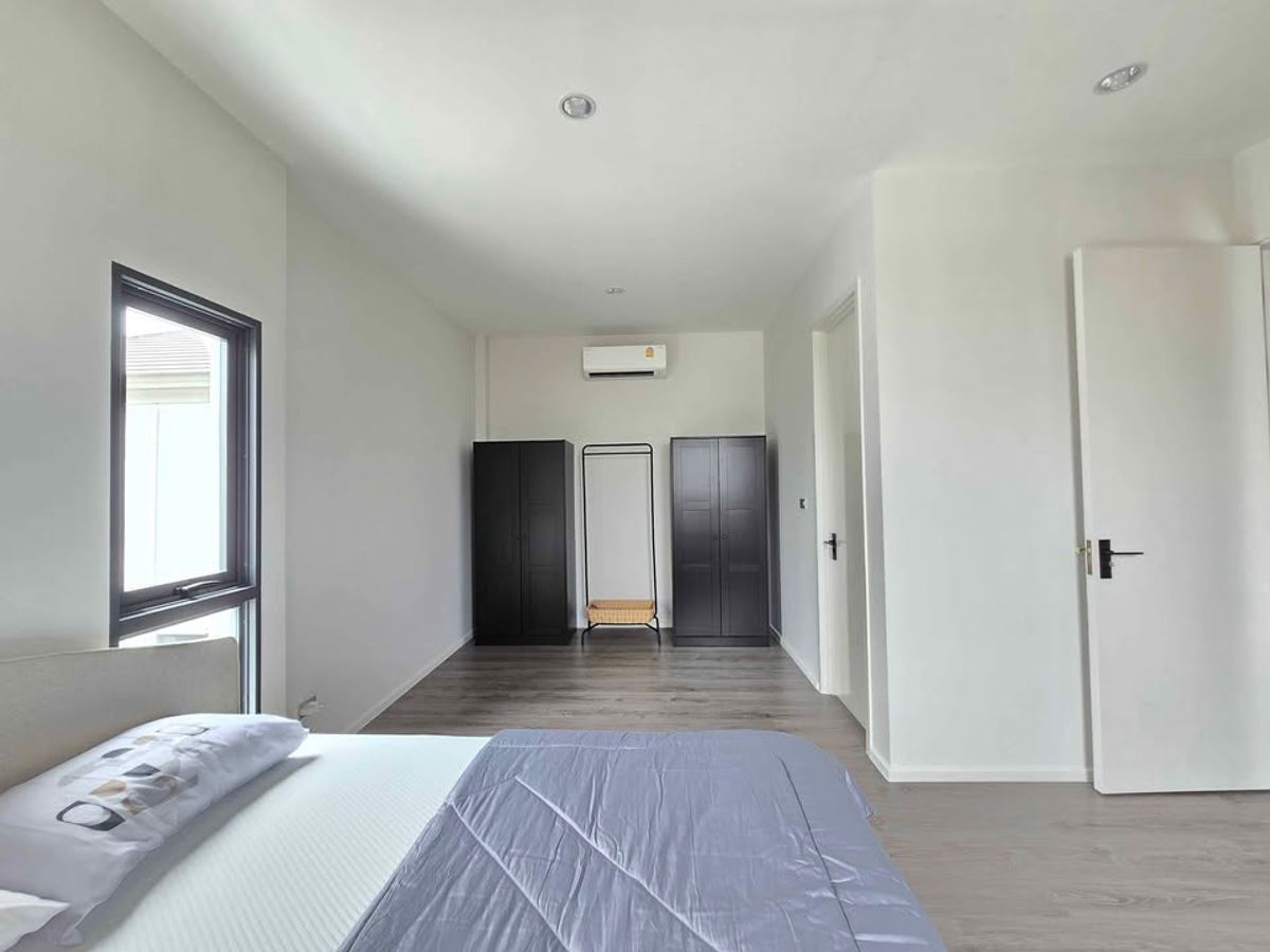 For RentPattanakan, Srinakarin : The Sunne, Srinakarin, Bangna / 4 bedrooms (knee), The Sonne Srinakarin-Banna / 4 Bedrooms (For Sale) FON235