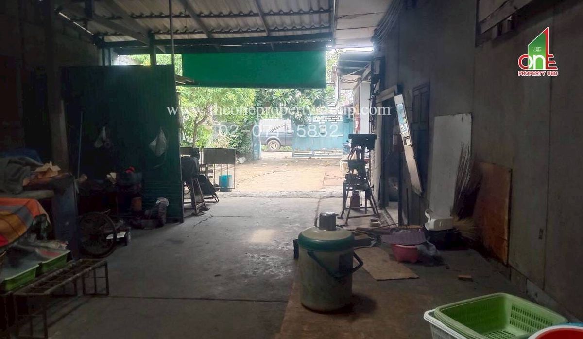 ขายที่ดินนนทบุรี บางใหญ่ บางบัวทอง : ที่ดินพร้อมสิ่งปลูกสร้าง (แปลงริม) 186 ตร.ว. ถนนสามัคคี ซอย 49 ต.ท่าทราย อ.เมืองนนทบุรี จ.นนทบุรี