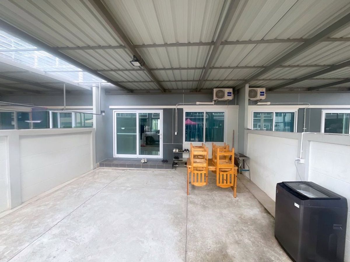 ขายทาวน์โฮมระยอง : ขายทาวน์เฮ้าส์ 2 ชั้น  หมู่บ้านศุภาลัย บลิซ บ้านค่าย ระยอง