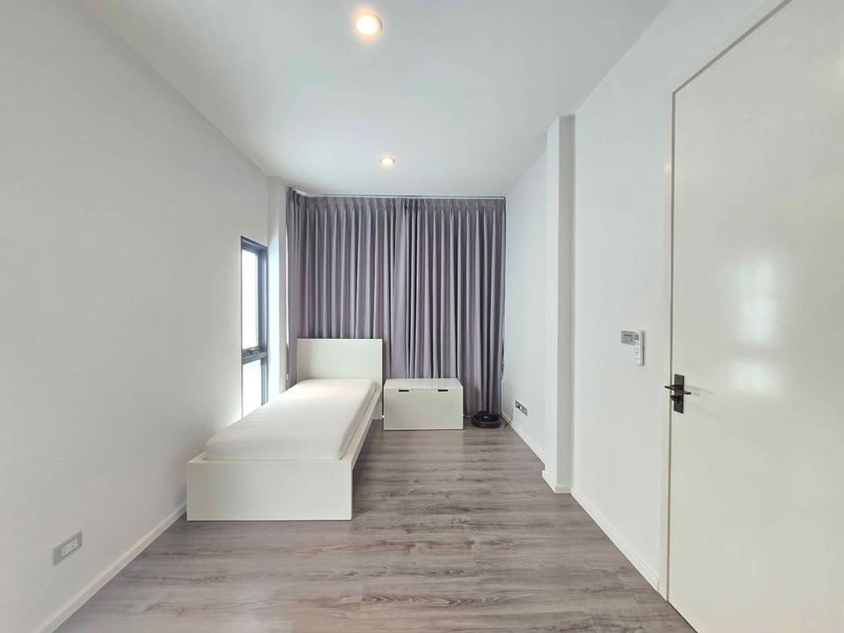 For RentPattanakan, Srinakarin : The Sunne, Srinakarin, Bangna / 4 bedrooms (knee), The Sonne Srinakarin-Banna / 4 Bedrooms (For Sale) FON235