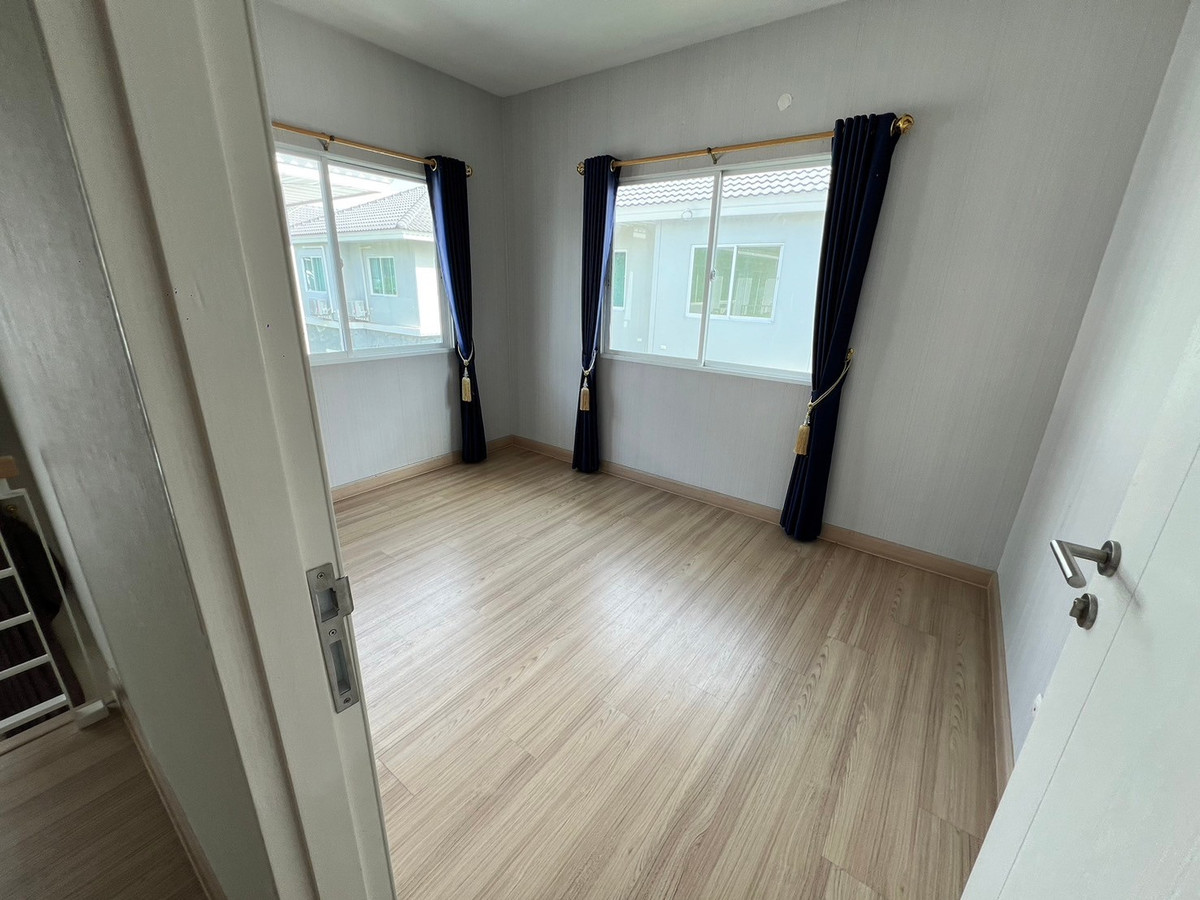 ให้เช่าบ้านปทุมธานี รังสิต ธรรมศาสตร์ : บ้านเดี่ยว ราคาพิเศษ เฟอร์นิเจอร์ครบ ใกล้อ.เมืองปทุม 3ห้องนอน 3ห้องน้ำ