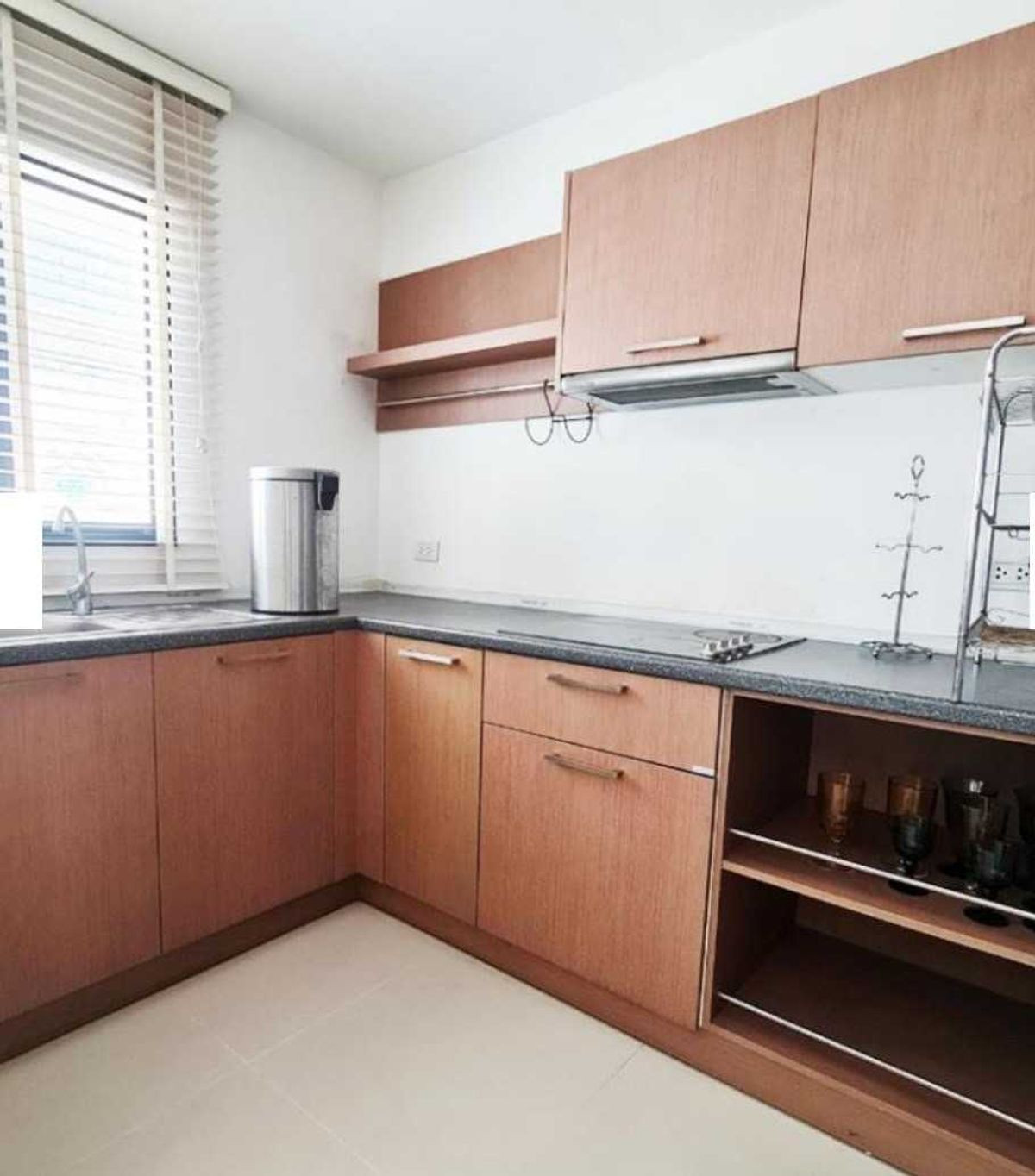 ขายบ้านบางแค เพชรเกษม : ขายบ้านพร้อมผู้เช่า หมู่บ้าน เดอะ คอนเนค อัพ 3 วงแหวน บางแค ใกล้ MRT หลักสอง และ เดอะมอลล์ บางแค