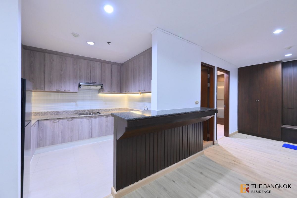 ให้เช่าคอนโดสุขุมวิท อโศก ทองหล่อ :  Baan Suanpetch 💫 𝐒𝐩𝐚𝐜𝐢𝐨𝐮𝐬 𝐚𝐧𝐝 𝐀𝐟𝐟𝐨𝐫𝐝𝐚𝐛𝐥𝐞 𝐋𝐢𝐯𝐢𝐧𝐠 ✨ ใกล้ BTS พร้อมพงษ์ 