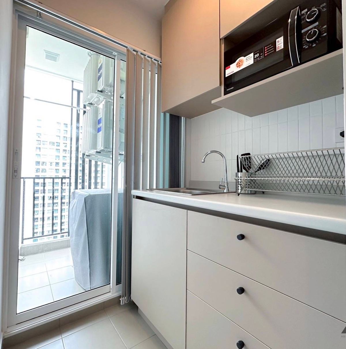 ให้เช่าคอนโดบางนา แบริ่ง ลาซาล : ให้เช่า ✨ Regent home bangna ✨ เฟอร์นิเจอร์ และ เครื่องใช้ไฟฟ้าครบ ใกล้ BTS บางนา