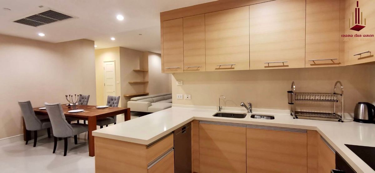 For SaleCondoSukhumvit, Asoke, Thonglor : ✨ For Sale: Aguston Sukhumvit 22 Condo ✨ 💰 ONLY 22,660,000 THB