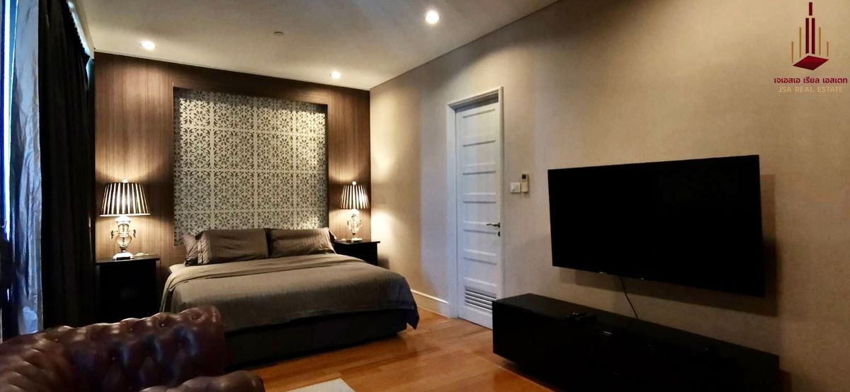 For SaleCondoSukhumvit, Asoke, Thonglor : ✨ For Sale: Aguston Sukhumvit 22 Condo ✨ 💰 ONLY 22,660,000 THB