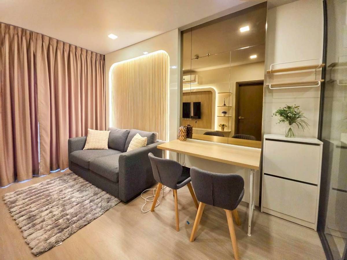 For RentCondoLadprao, Central Ladprao : LIFE PHAN LADPRAO Condo for rent, near BTS, Lat Phrao Intersection