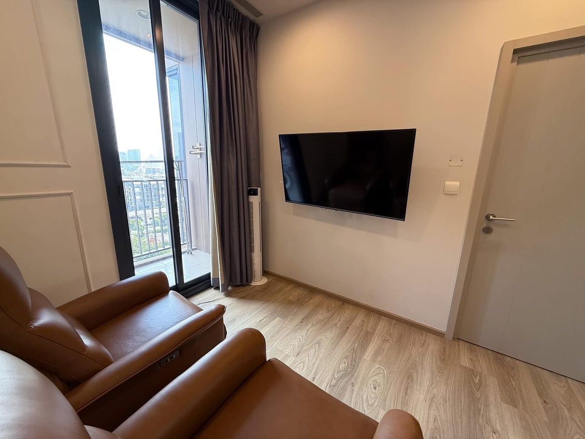 For RentCondoSukhumvit, Asoke, Thonglor : Condo for Rent OKA HAUS Sukhumvit 36 