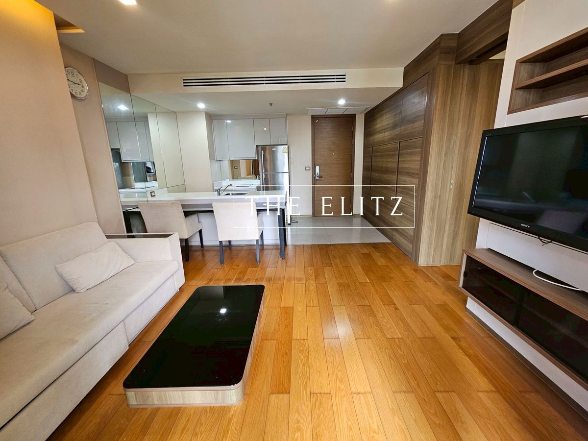 For RentCondoSathorn, Narathiwat : ✨ Rare Unit the Address Sathorn, good location, pleasing price 💯