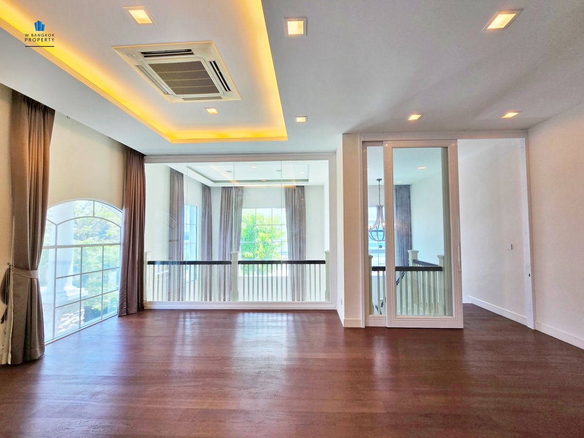 ขายบ้านบางนา แบริ่ง ลาซาล : *โปรแรง* ขายบ้านเดี่ยวระดับ Super Luxury นาราสิริ บางนา เนื้อที่ใหญ่ 4 ห้องนอน 5 ห้องน้ำ 8 ที่จอดรถ 397 ตรม. บนที่ดิน 137 ตรว.