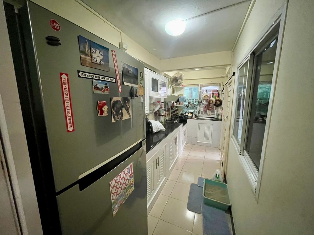 ขายบ้านรามคำแหง หัวหมาก : ขายบ้านเดี่ยว รีโนเวทใหม่ทั้งหลัง หมู่บ้านกิตตินิเวศน์ ซอยรามคำแหง 68 บ้านขนาดใหญ่ ทำเลดี พื้นที่ใช้สอยกว้าง เหมาะสำหรับอยู่อาศัยหรือทำโฮมออฟฟิศ