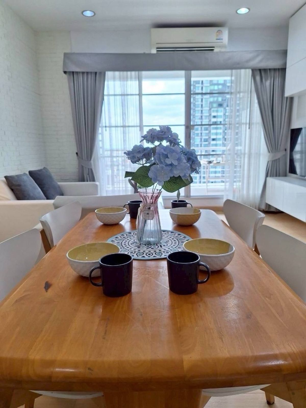 For RentCondoRatchathewi,Phayathai : House for rent in the middle of Krung Siam - 2 Beds 2 Baths - Condo