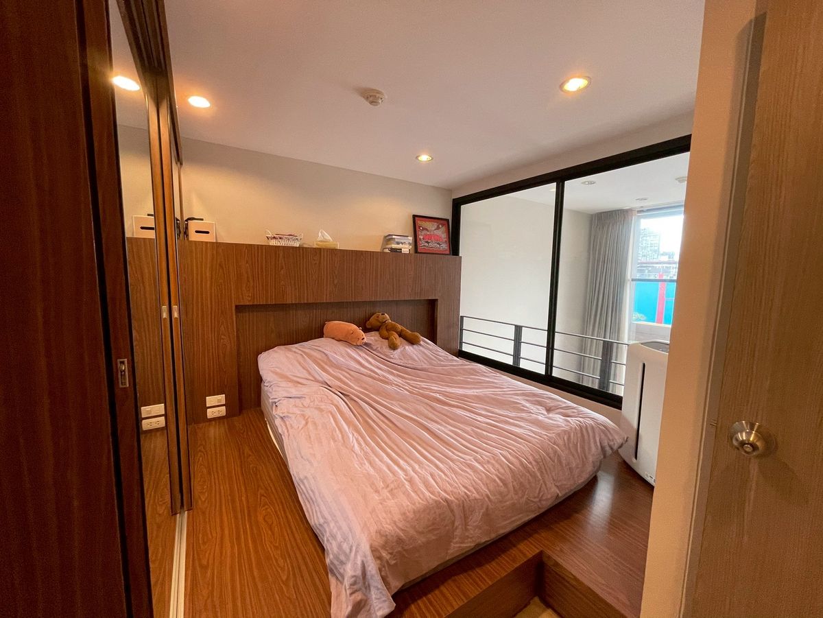 ให้เช่าคอนโดรัชดา ห้วยขวาง : ให้เช่าคอนโด Low Rise : แอล ลอฟท์ รัชดา 19 ใกล้ MRT รัชดาภิเษก 
