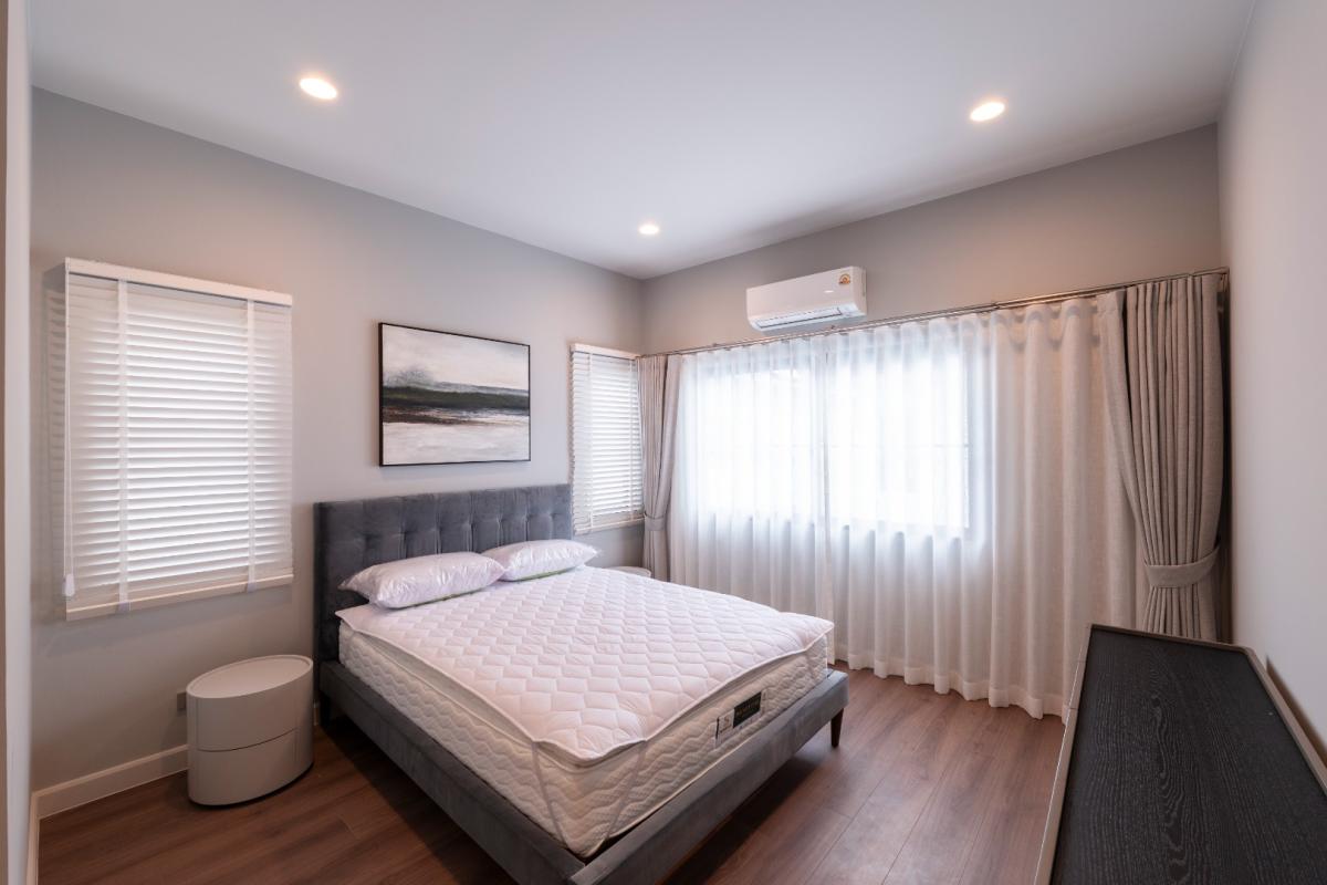 ให้เช่าบ้านลาดกระบัง สุวรรณภูมิ : 🔥เช่าด่วน+🔥เศรษฐสิริ บางนา-สุวรรณภูมิ ใกล้สนามบินสุวรรณภูมิ เฟอร์นิเจอร์ครบ พร้อมเข้าอยู่