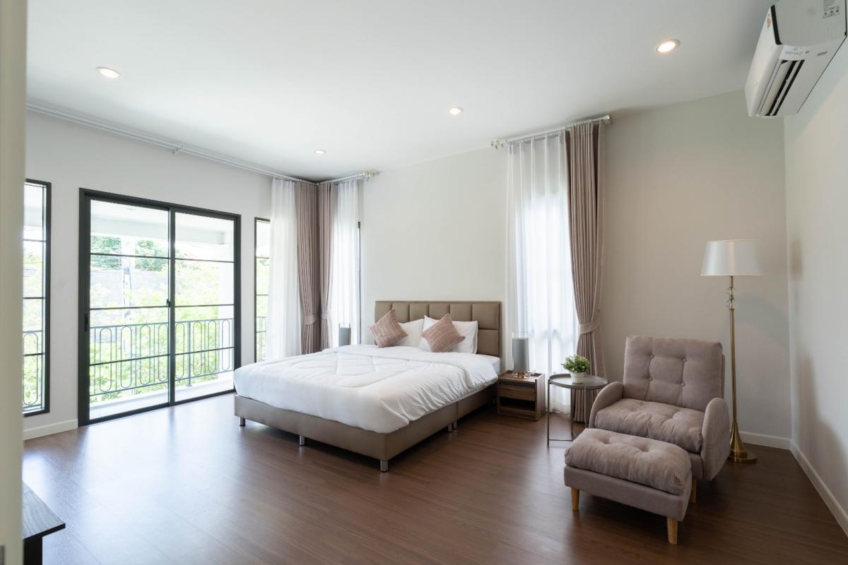 ให้เช่าบ้านบางนา แบริ่ง ลาซาล : 🔥เช่าด่วน+🔥เศรษฐสิริ บางนา กม.10 ใกล้ Design Village บางนา เฟอร์นิเจอร์ครบ พร้อมเข้าอยู่