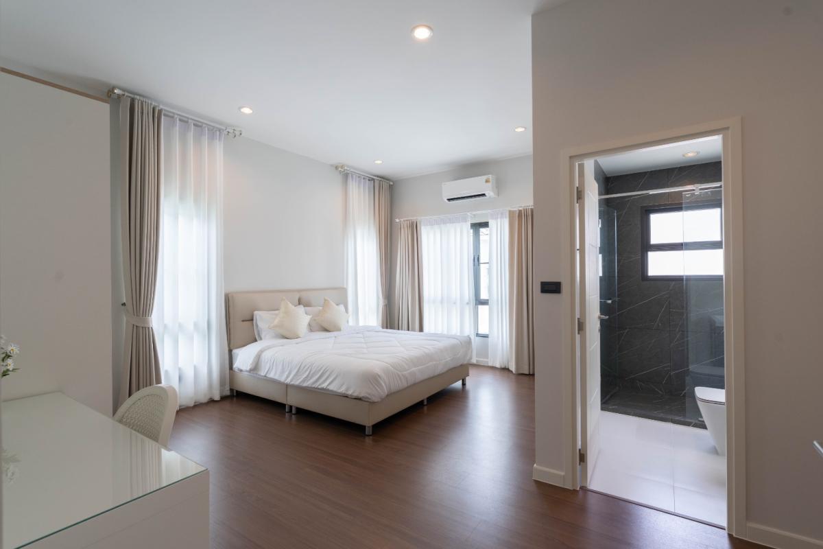 ให้เช่าบ้านบางนา แบริ่ง ลาซาล : 🔥เช่าด่วน+🔥เศรษฐสิริ บางนา กม.10 ใกล้ Design Village บางนา เฟอร์นิเจอร์ครบ พร้อมเข้าอยู่