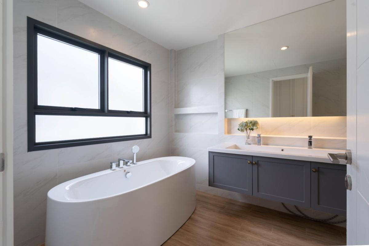 ให้เช่าบ้านบางนา แบริ่ง ลาซาล : 🔥เช่าด่วน+🔥เศรษฐสิริ บางนา กม.10 ใกล้ Design Village บางนา เฟอร์นิเจอร์ครบ พร้อมเข้าอยู่