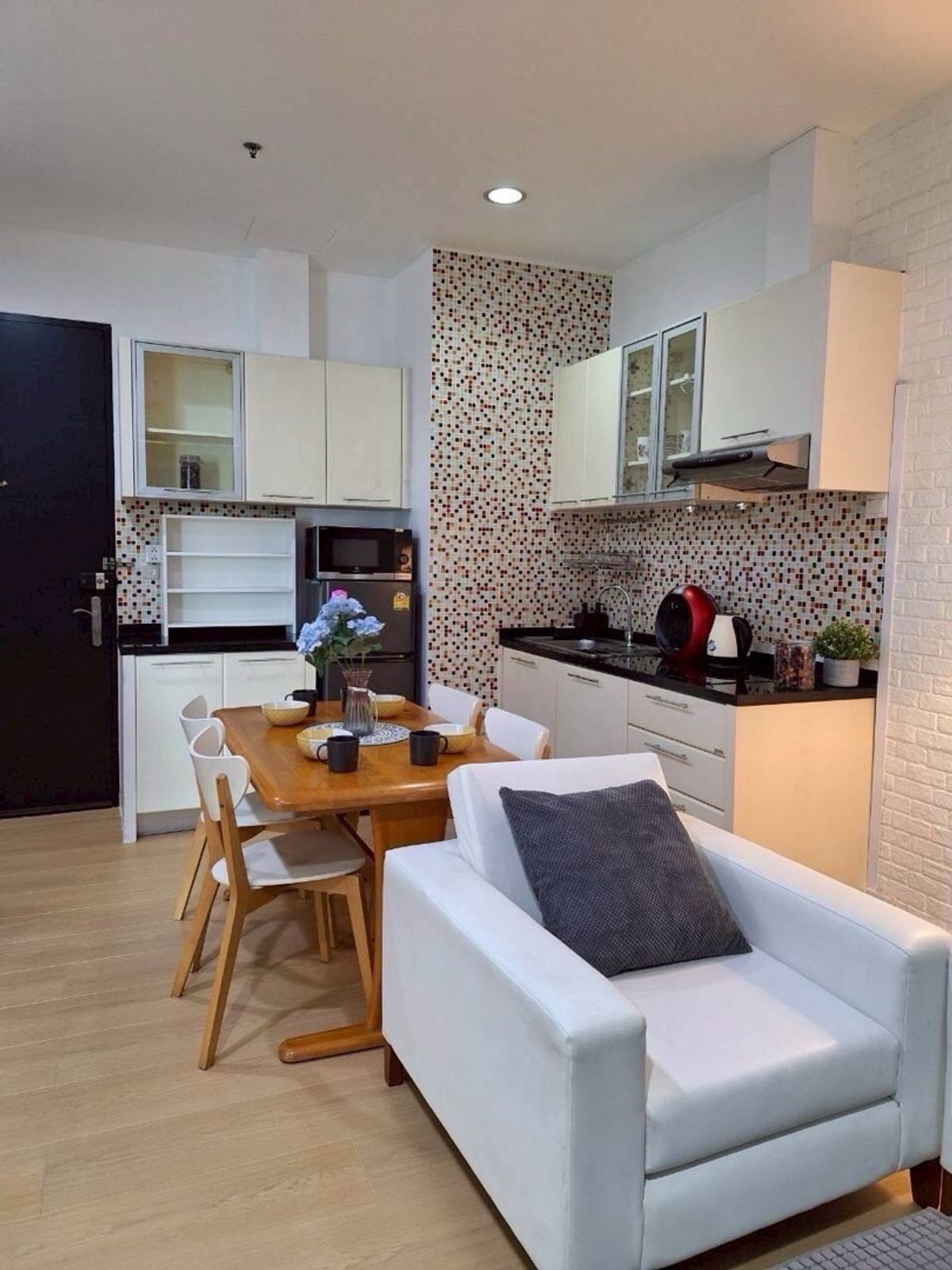 ให้เช่าคอนโดราชเทวี พญาไท : ให้เช่าบ้านกลางกรุงสยาม- 2 Beds 2 Baths - Condo
