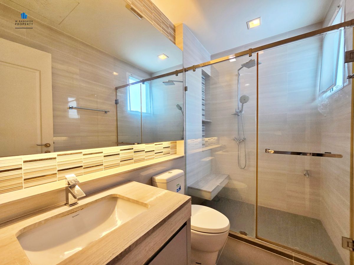 ขายบ้านบางนา แบริ่ง ลาซาล : *โปรแรง* ขายบ้านเดี่ยวระดับ Super Luxury นาราสิริ บางนา เนื้อที่ใหญ่ 4 ห้องนอน 5 ห้องน้ำ 8 ที่จอดรถ 397 ตรม. บนที่ดิน 137 ตรว.