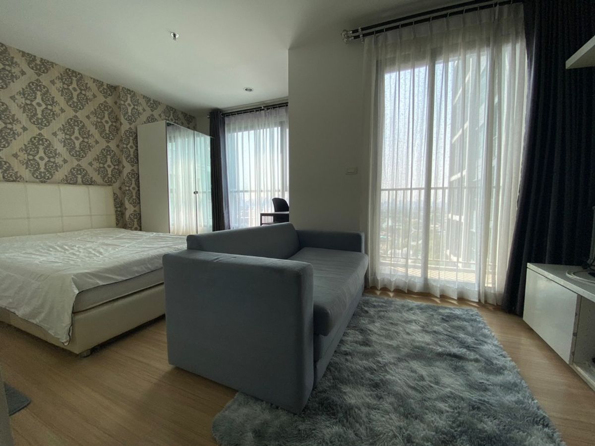 For SaleCondoRama9, Petchburi, RCA : The decoration room is beautiful. Very good price !! ⭐The Base Rama 9-Ramkhamhaeng