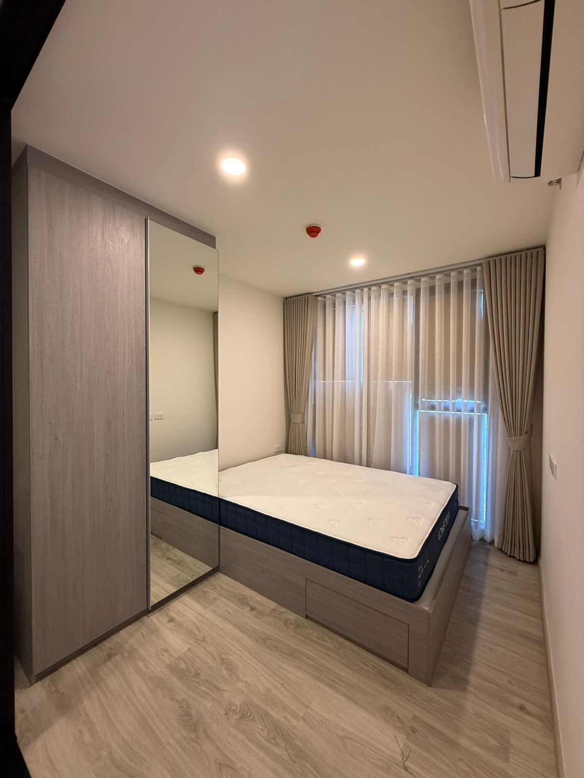 For RentCondoVipawadee, Don Mueang, Lak Si : Condo for rent, So Origin, Phahon 69, new room with complete furniture electrical appliances