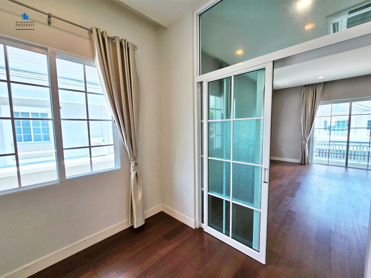 ขายบ้านบางนา แบริ่ง ลาซาล : *โปรแรง* ขายบ้านเดี่ยวระดับ Super Luxury นาราสิริ บางนา เนื้อที่ใหญ่ 4 ห้องนอน 5 ห้องน้ำ 8 ที่จอดรถ 397 ตรม. บนที่ดิน 137 ตรว.