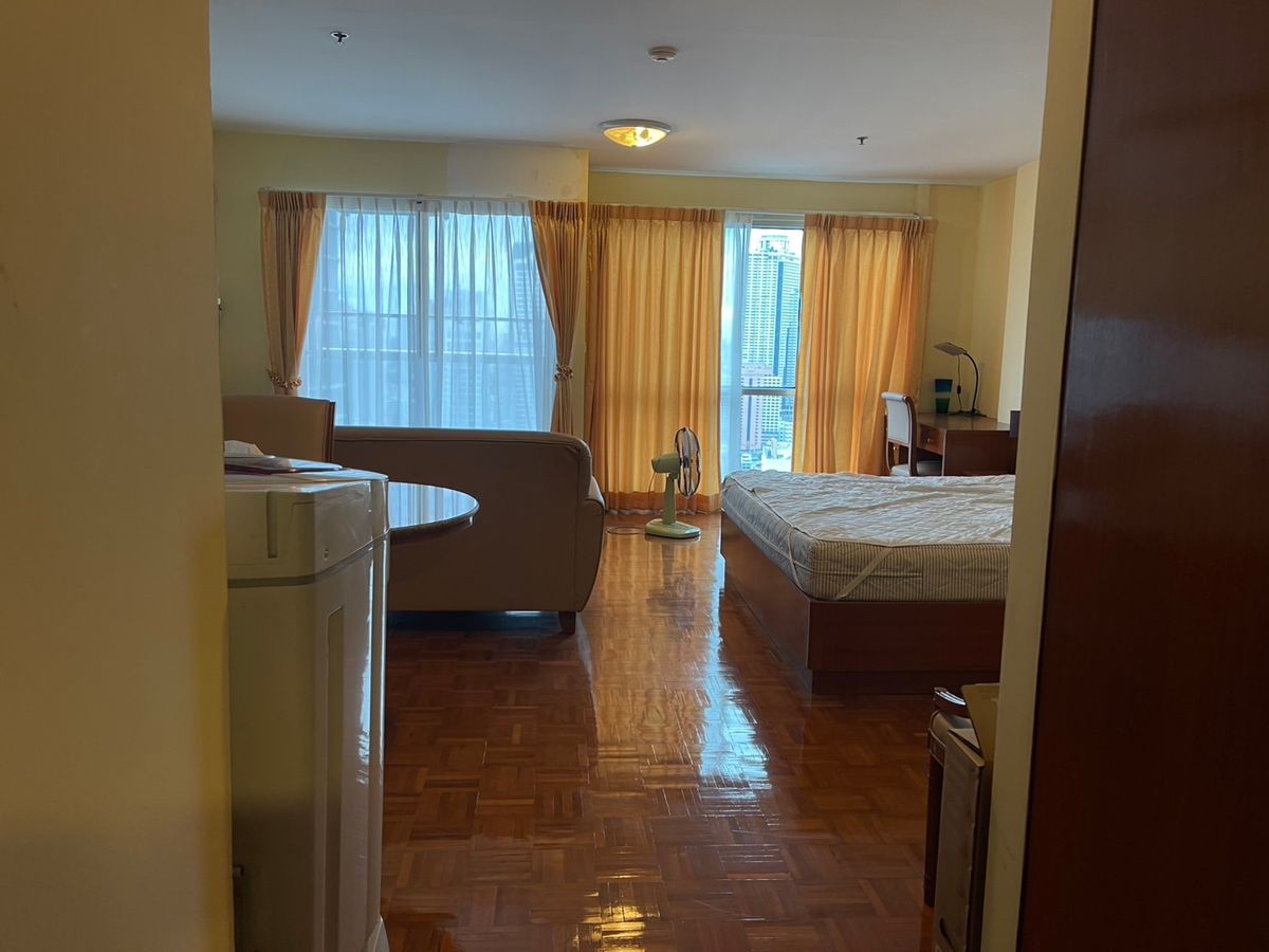 ให้เช่าคอนโดสีลม ศาลาแดง บางรัก : เช่า ห้องคอนโด สีลม สวีท (สาทร 12)