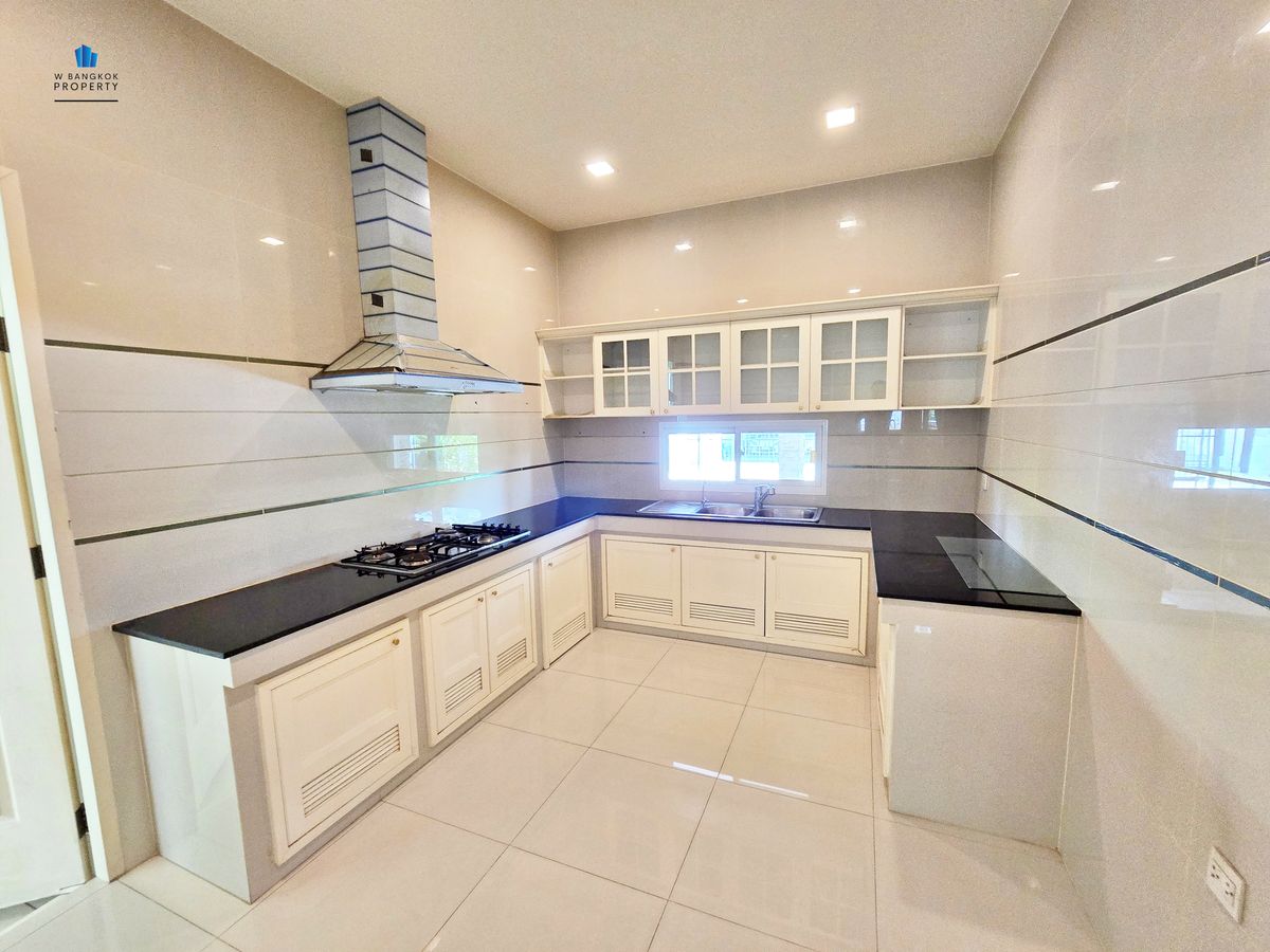 ขายบ้านบางนา แบริ่ง ลาซาล : *โปรแรง* ขายบ้านเดี่ยวระดับ Super Luxury นาราสิริ บางนา เนื้อที่ใหญ่ 4 ห้องนอน 5 ห้องน้ำ 8 ที่จอดรถ 397 ตรม. บนที่ดิน 137 ตรว.