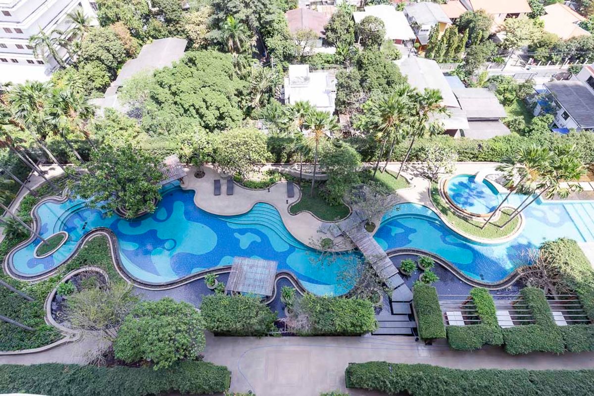 For SaleCondoWongwianyai, Charoennakor : ✨ For Sale: Watermark Chaophraya River condo ✨ 💰 ONLY 17,000,000 THB