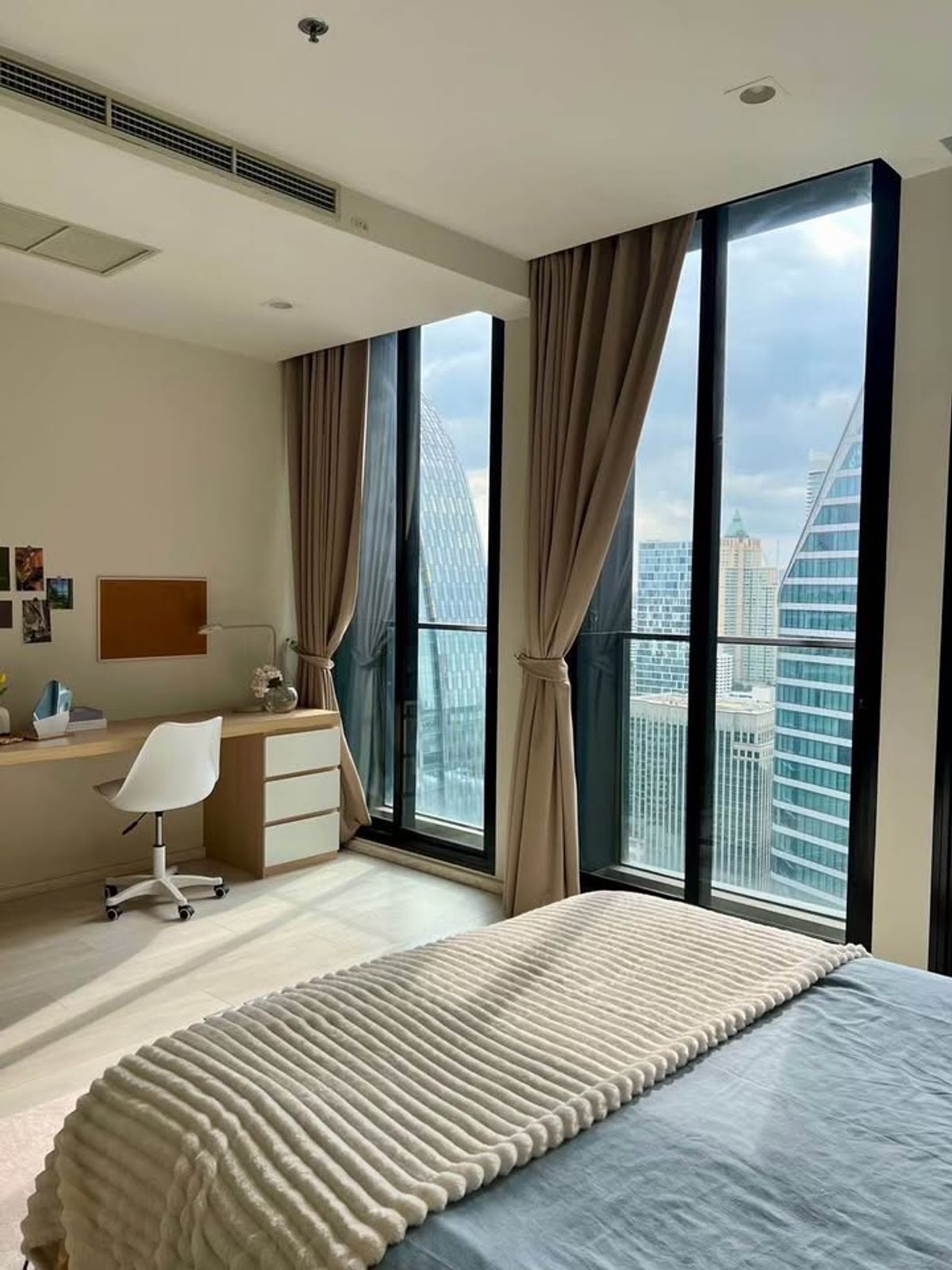 ให้เช่าคอนโดวิทยุ ชิดลม หลังสวน : Noble Ploenchit (โนเบิล เพลินจิต) ให้เช่า ราคาดีมากกก!!!