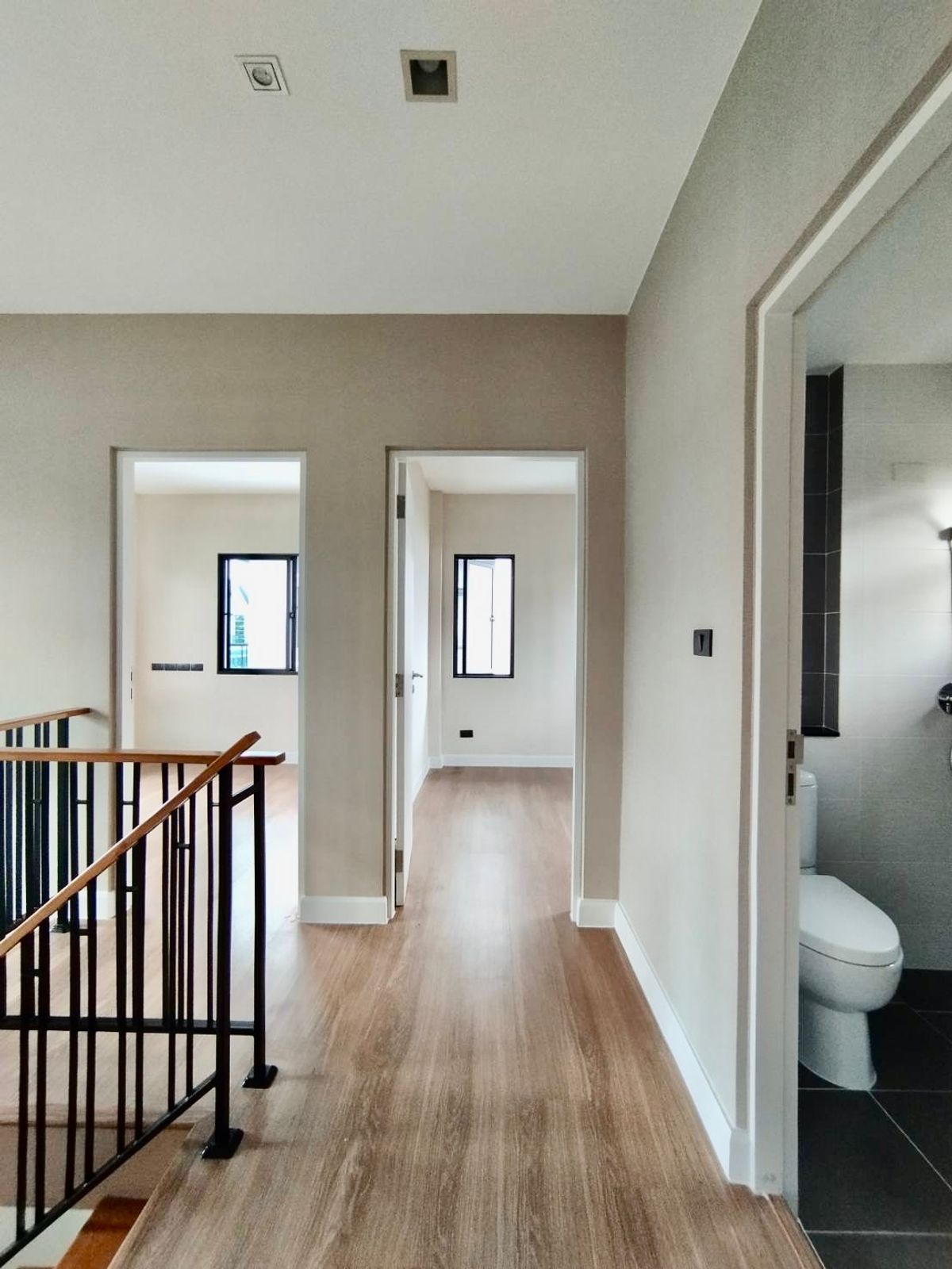 For SaleHouseSeri Thai, Ramkhamhaeng Nida : For Sale: 2-Storey Detached House – Bangkok Boulevard Ramintra–Serithai A blank home in excellent condition, ready for you to design and decorate to your own style