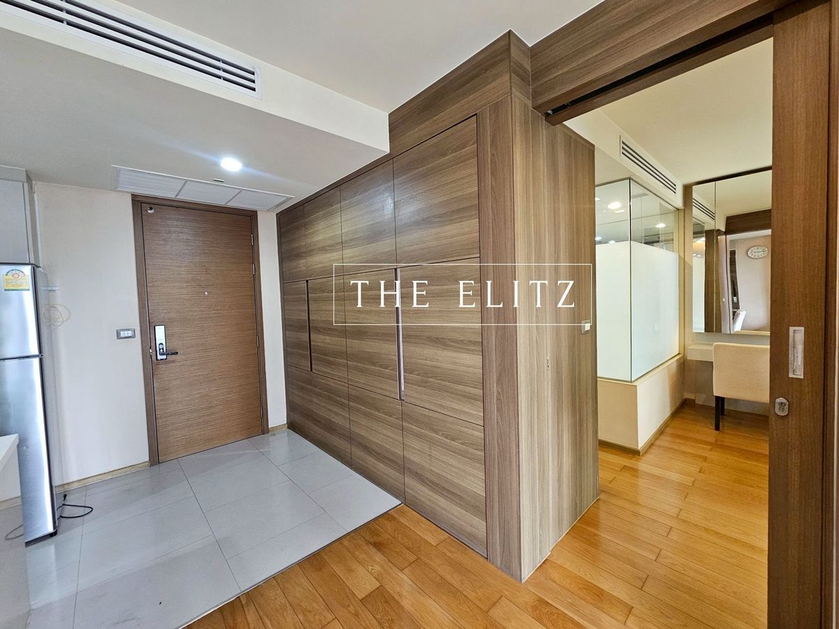 For RentCondoSathorn, Narathiwat : ✨ Rare Unit the Address Sathorn, good location, pleasing price 💯