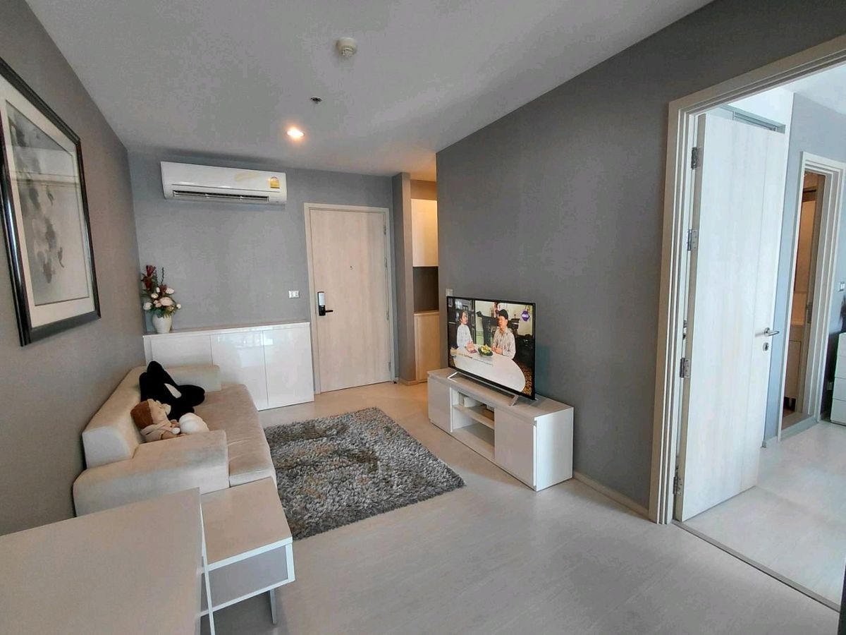 ให้เช่าคอนโด Rhythm Sukhumvit 42 ขนาด 45 ตรม 1ห้องนอน ชั้นที่ 25 เฟอร์นิเจอร์ครบ พร้อมอยู่ ติด BTSเอกมัย ห้างเกทเวย์ เอกมัย - ghd000724R Loading...