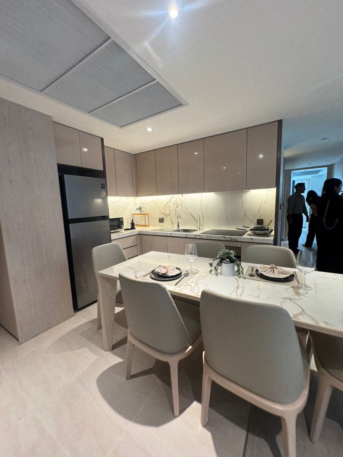 For RentCondoSukhumvit, Asoke, Thonglor : LTH13085 - コ コ ン ドミニアム賃貸 (CONDO for RENT) at イメ ー ジ 49 (Image 49) Size 110 SQM. 3 Beds 3 Baths Near BTS THONGLOR ONLY 110K/Month