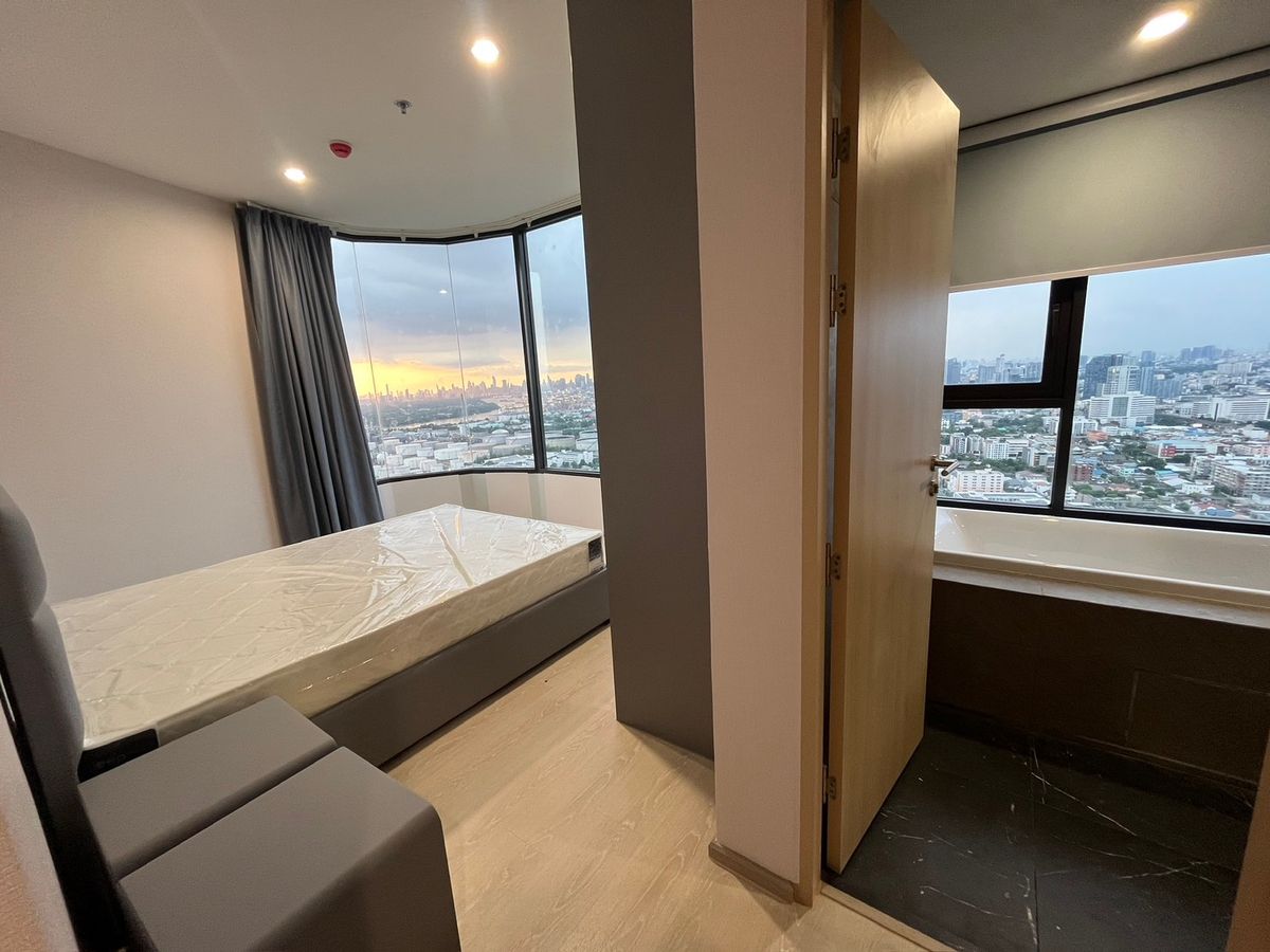 For RentCondoOnnut, Udomsuk : 📍Skyrise Avenue Sukhumvit 64📍 2Bed 2Bath 55 sqm 📲 Line : Jatup✨