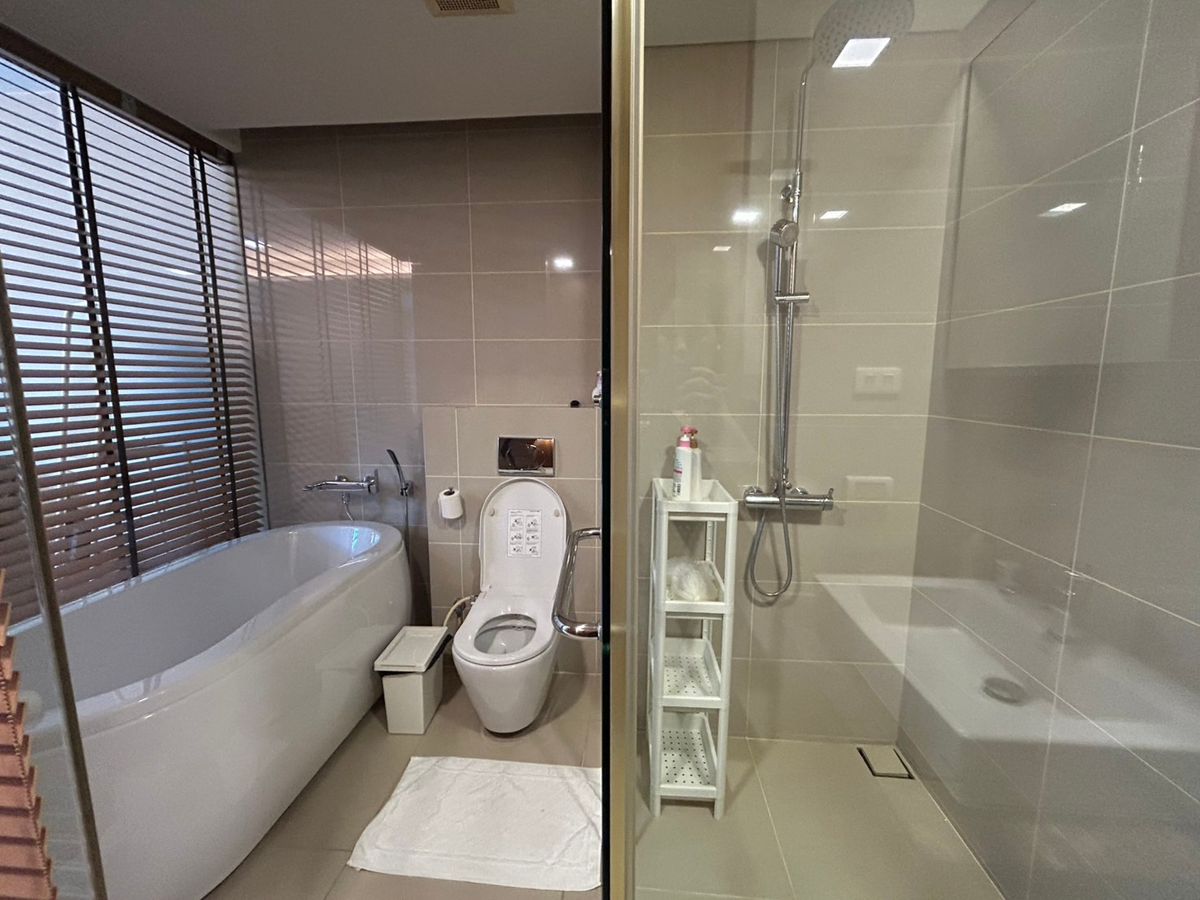 ขายคอนโดสุขุมวิท อโศก ทองหล่อ : Siamese Thirty Nine