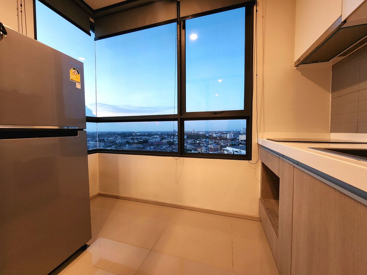 คอนโดปิ่นเกล้า จรัญสนิทวงศ์ : ขายห้องมุม มี 3 ทิศ เหนือ ตะวันตก และทิศใต้ ขายพร้อมอยู่แล้วคอนโด ทำเลศิริราช The Tree จรัญ 30 **แบบ ห้องหายาก 1 ชั้น มี1 ห้อง **โทนขาวมินิมอล