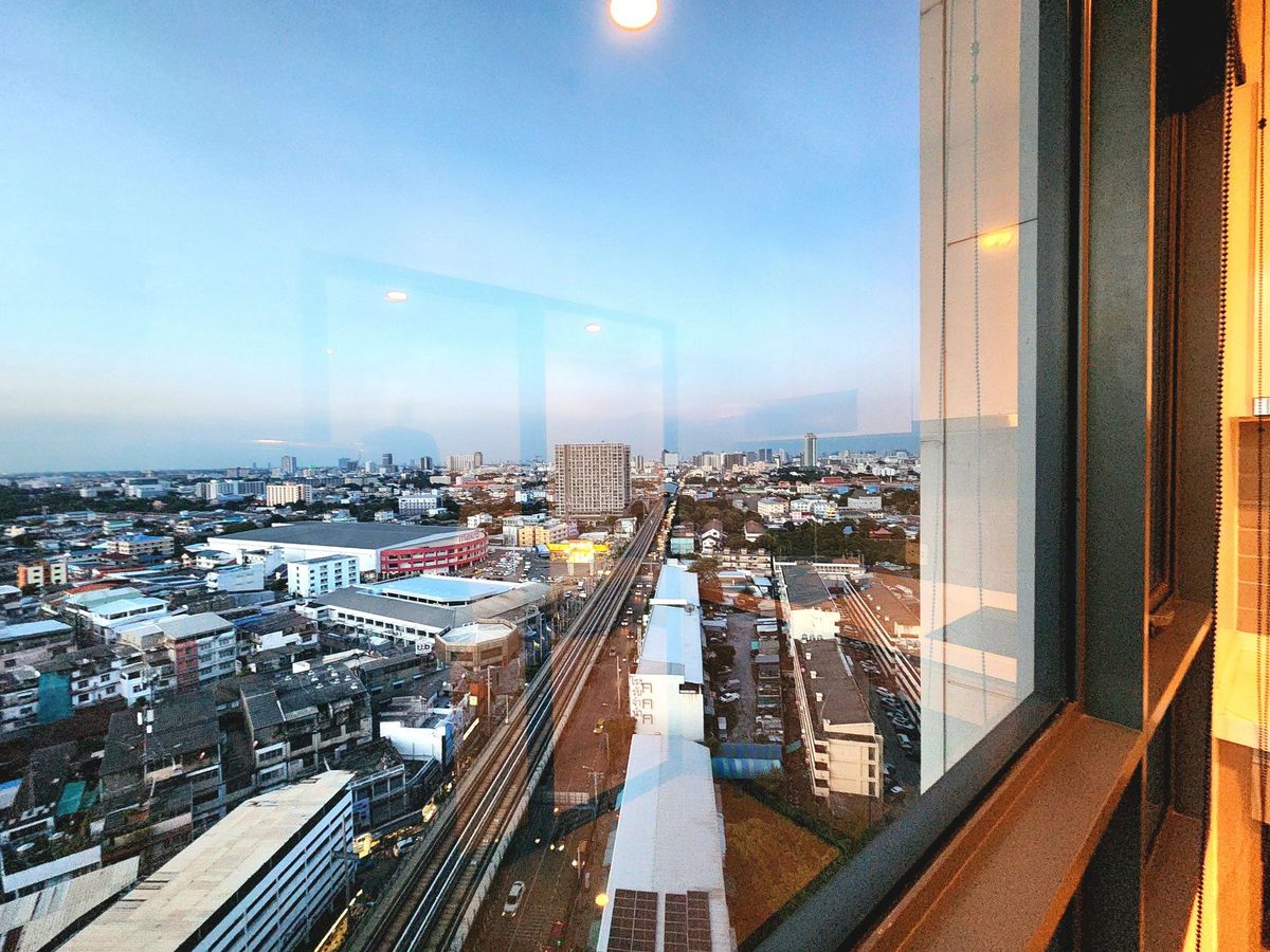 คอนโดปิ่นเกล้า จรัญสนิทวงศ์ : ขายห้องมุม มี 3 ทิศ เหนือ ตะวันตก และทิศใต้ ขายพร้อมอยู่แล้วคอนโด ทำเลศิริราช The Tree จรัญ 30 **แบบ ห้องหายาก 1 ชั้น มี1 ห้อง **โทนขาวมินิมอล