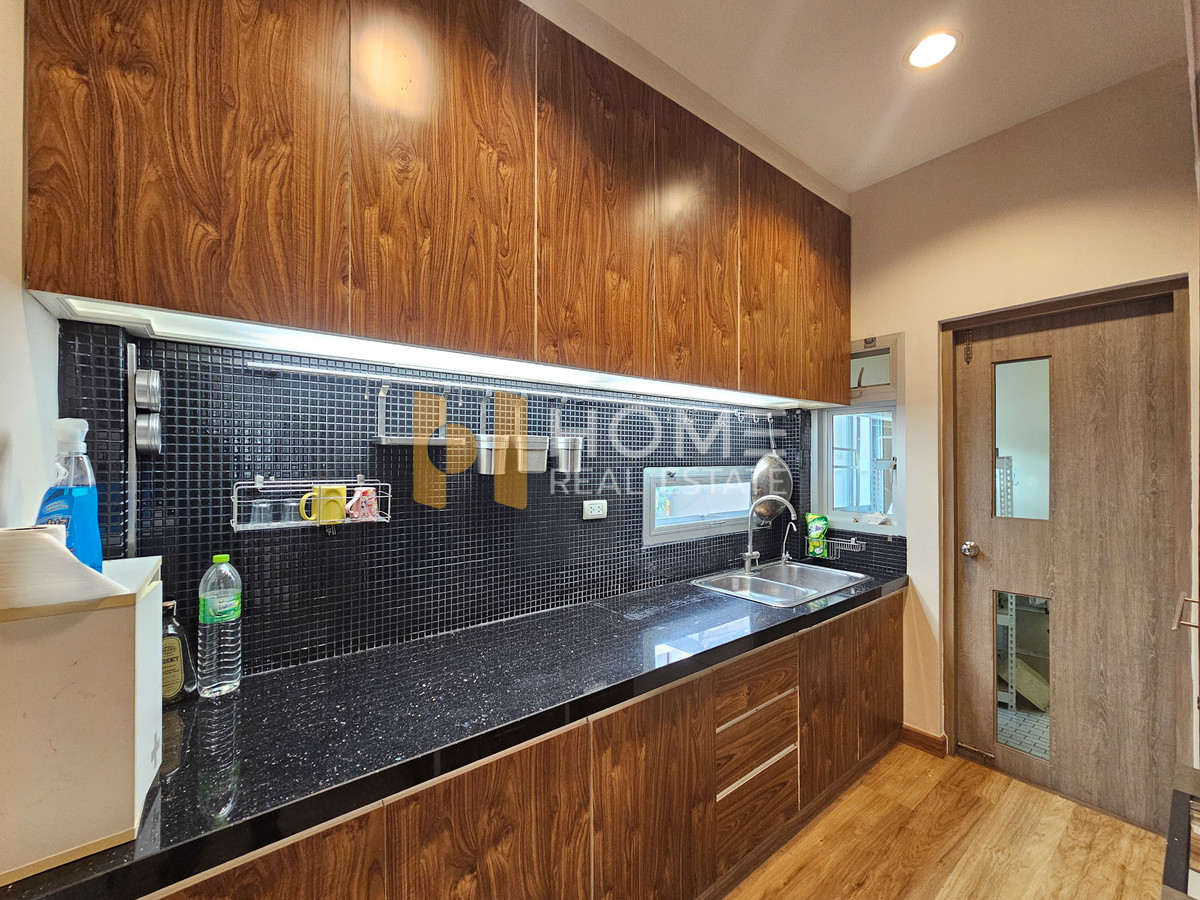 ขายบ้านนวมินทร์ รามอินทรา : ไลฟ์ บางกอก บลูเลอวาร์ด รามอินทรา 23 / 3 ห้องนอน (ขาย), Life Bangkok Boulevard Ramintra 23 / 3 Bedrooms (FOR SALE) TAN847