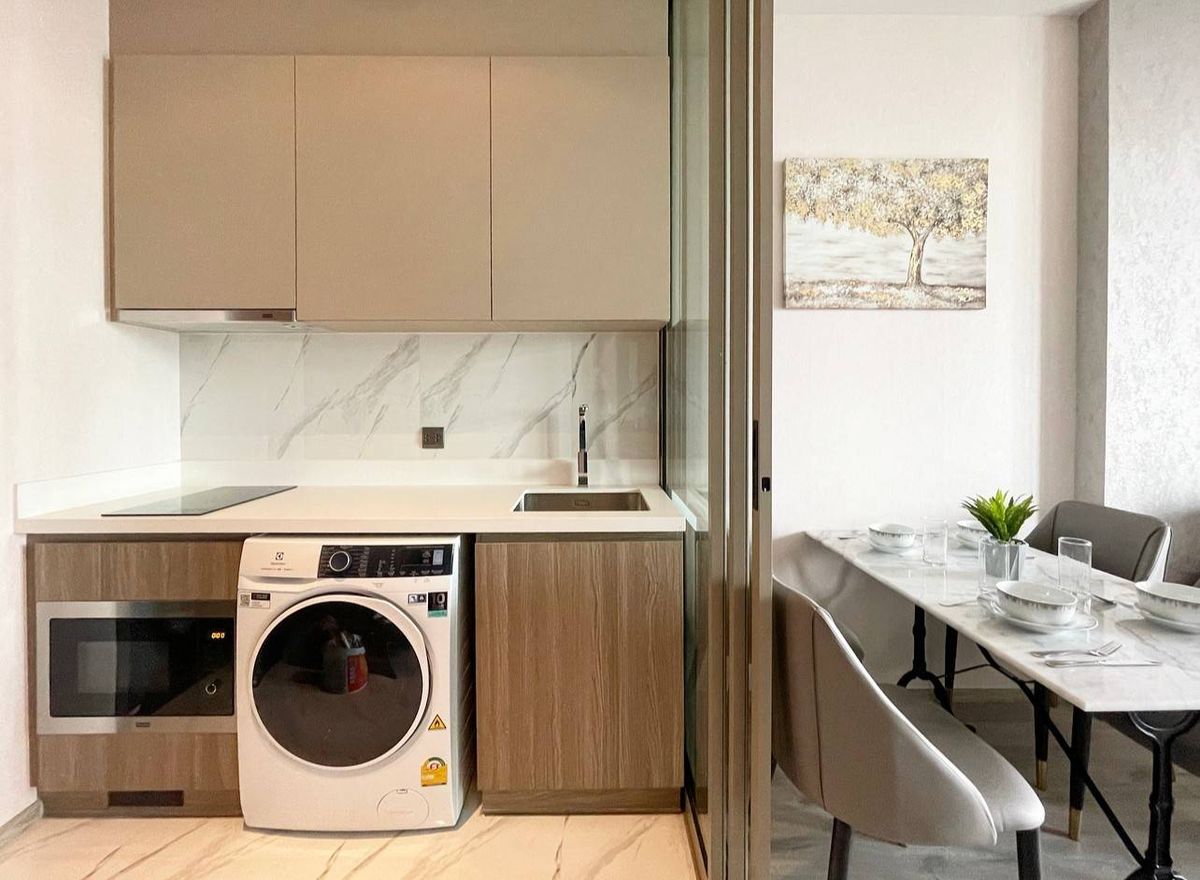 For RentCondoSukhumvit, Asoke, Thonglor : Rhythm Ekkamai Estate for rent, 32,000 baht/month [OMN0002]